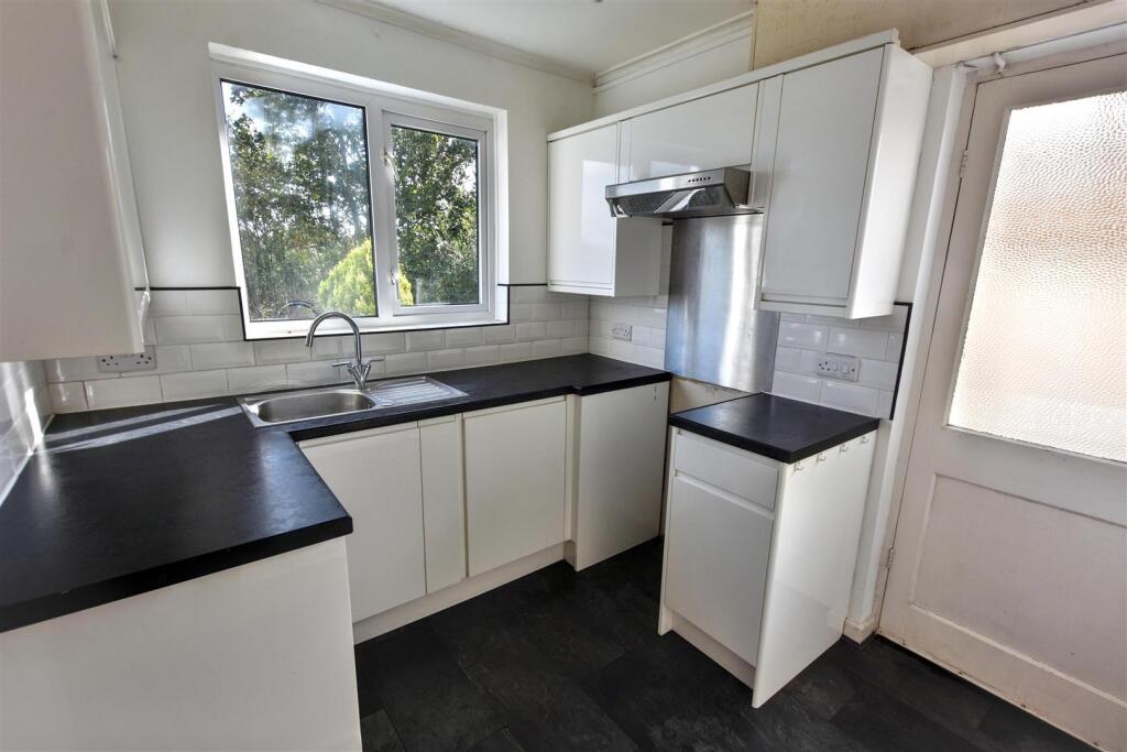House in Truro - View 4