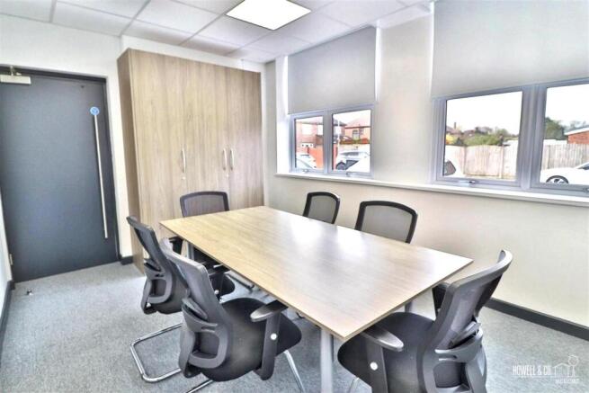 MEETING ROOM
