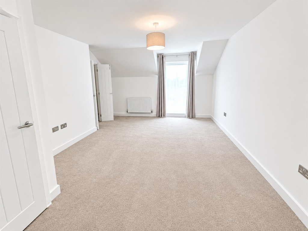 House in Manchester, Greater Manchester - View 5
