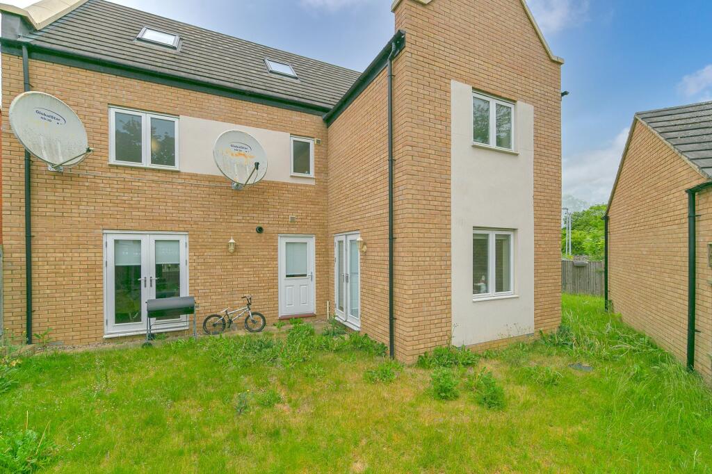 House in Milton Keynes - View 4