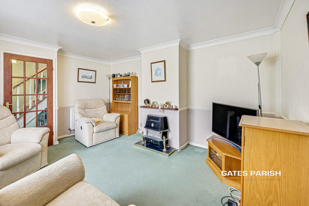 Waycross Road, Upminster, RM14 photo 2