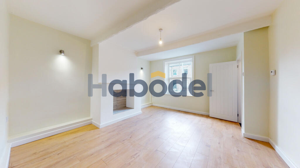 House in Kirklees, West Yorkshire - View 3