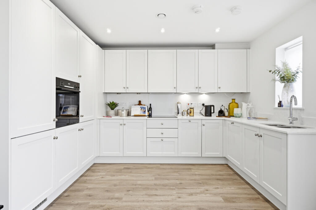 Brimstone Place, Little Dunmow, Essex, CM6 - View 4