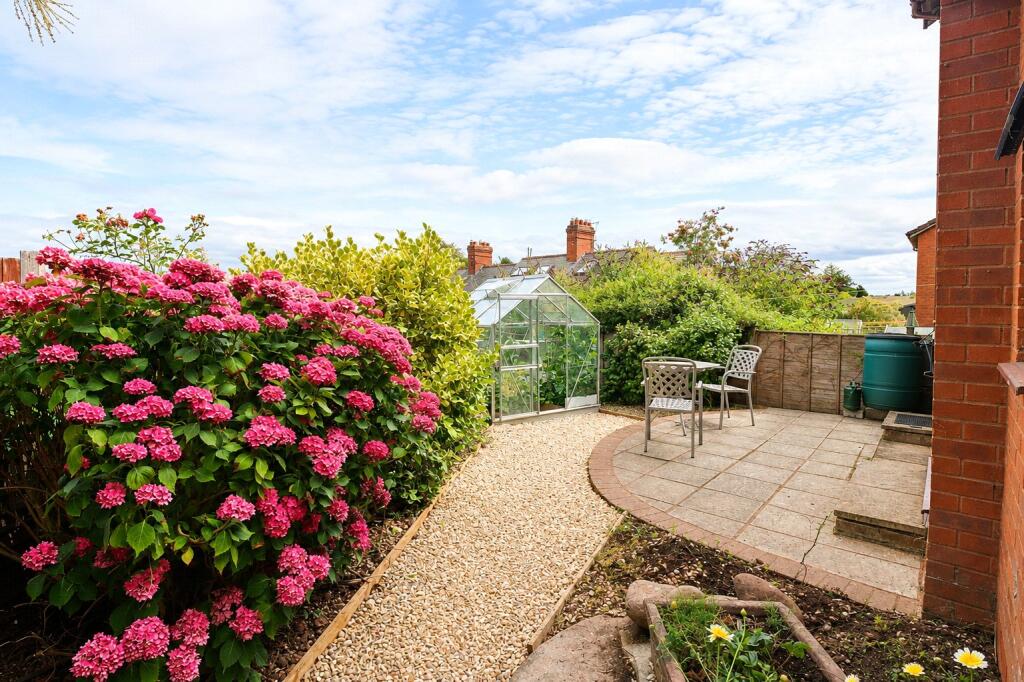 House in Taunton - View 2