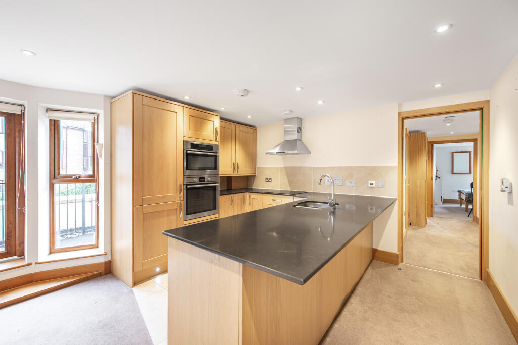 Main image of property: Hoskins Road, Oxted, RH8