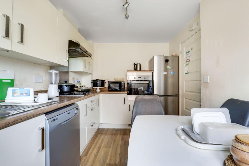 House in Ashfield, Hucknall - View 3
