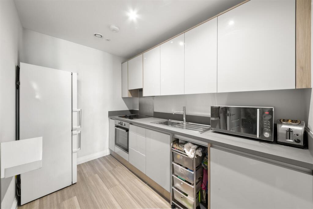 Panorama Apartments, Uxbridge photo 3