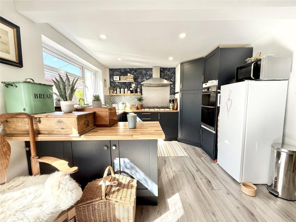 House in Burnham-on-Sea - More
