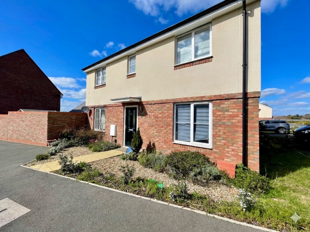Main image of property: Lynchets Road, Luton, Bedfordshire, LU2 7HS