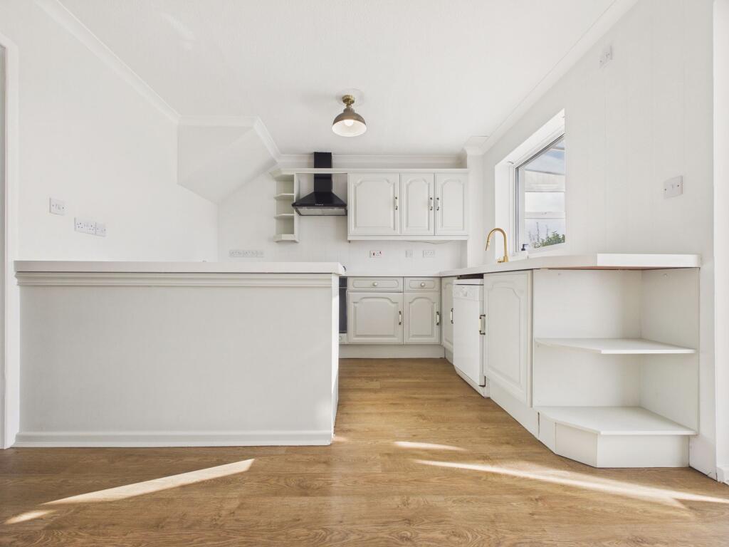 House in Truro - View 4