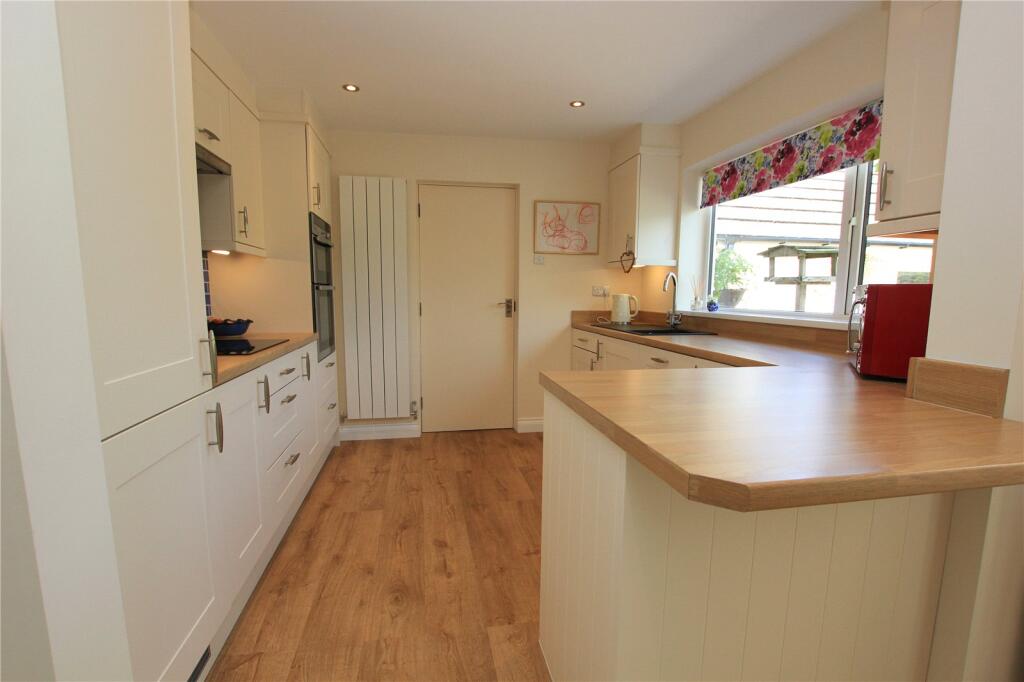 2 Church Lane, Kelbrook, Lancashire, BB18 6UF photo 3