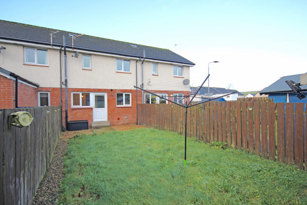 3 McTaggart View, Dalrymple, KA6 6QH photo 2