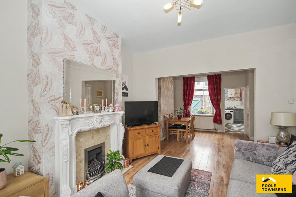Warwick Street, Barrow-in-furness, LA14 5AX photo 3