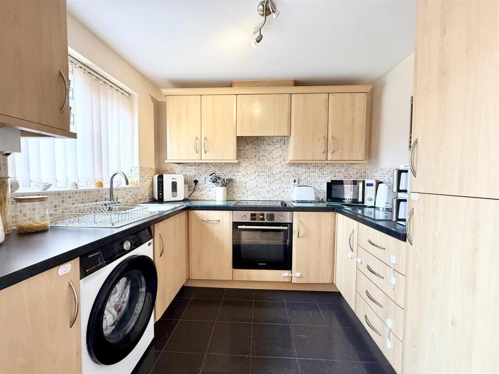 Bryan Budd Close, Rowley Regis - View 6