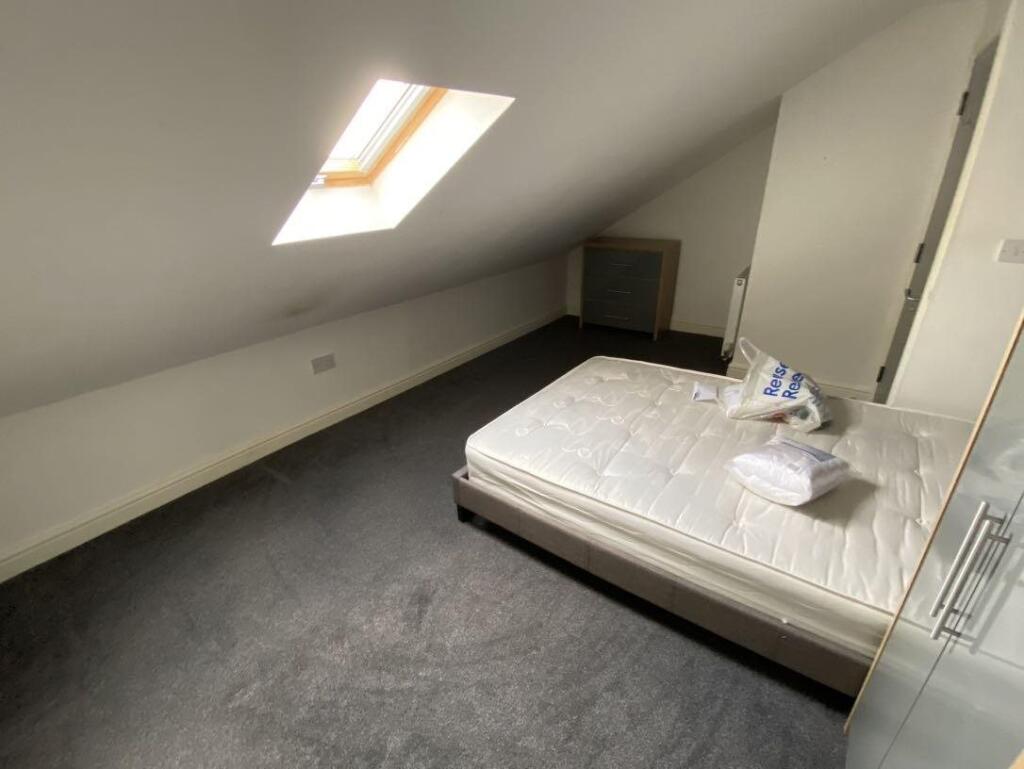 House in Cardiff - View 3