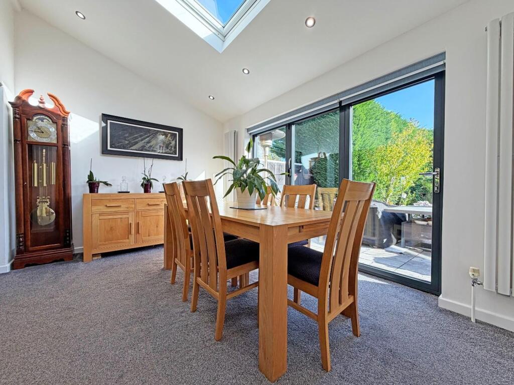 House in Peterborough, Orton Waterville - More