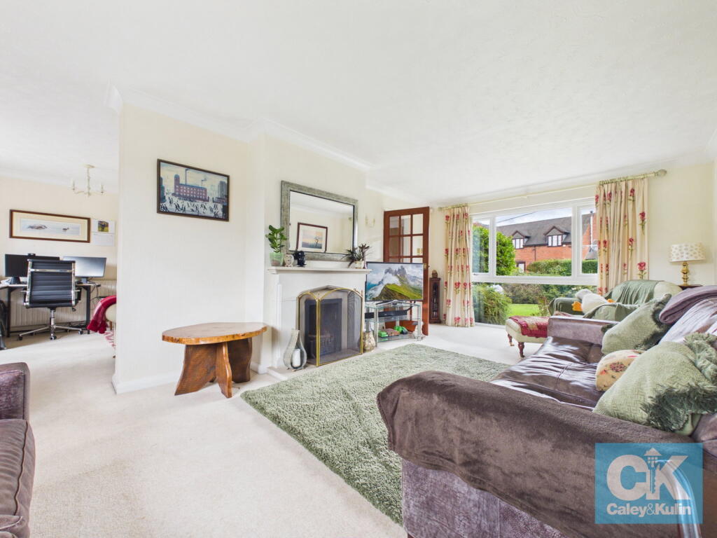 House in Stoke-on-Trent - View 5