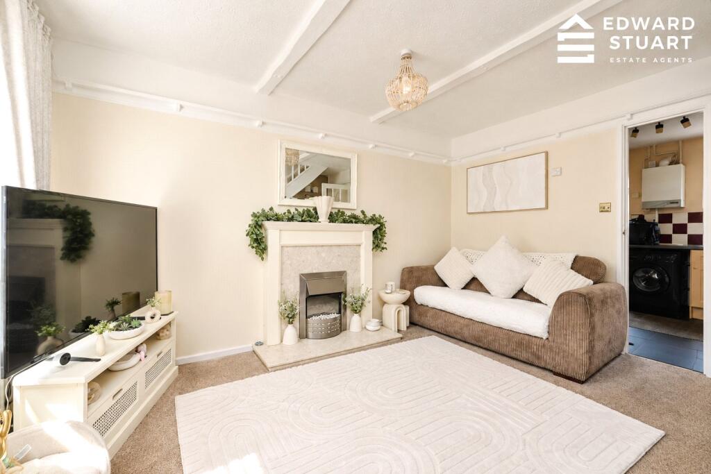 House in Peterborough, Gunthorpe - More