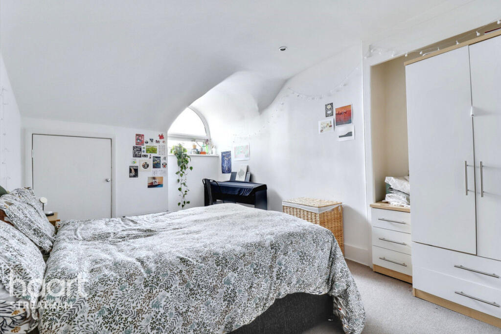 Main image of property: Knollys Road, Streatham SW16