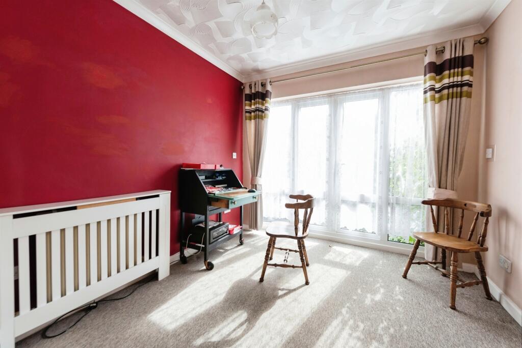 The Boltons, WATERLOOVILLE photo 4