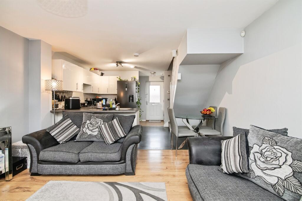 Deer Park Drive, Birmingham photo 2
