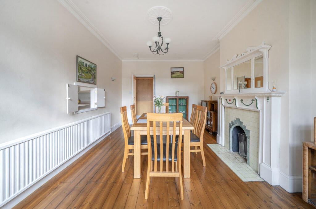 House in London - View 5