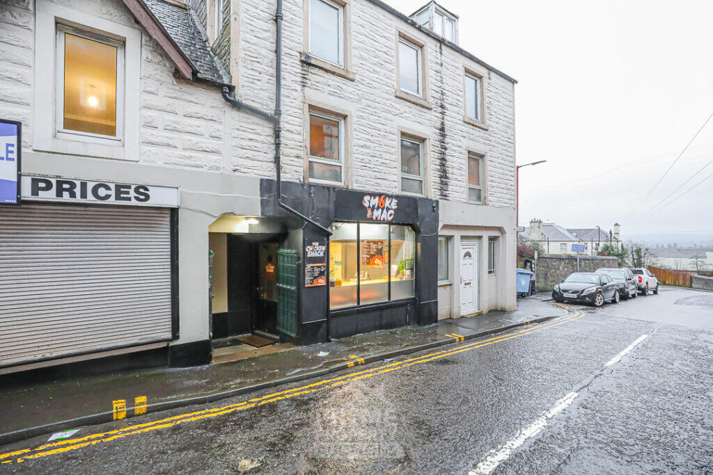 Main image of property: 8 Church Street, Crieff, PH7 3AE