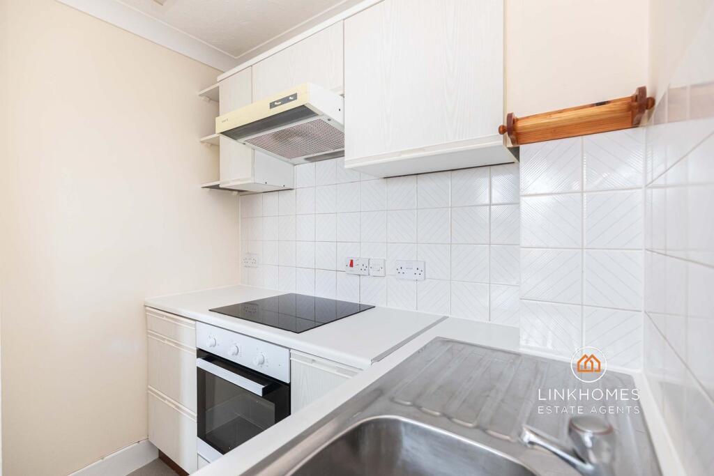 Additional image 3 of Kingsbridge Road, Poole, BH14