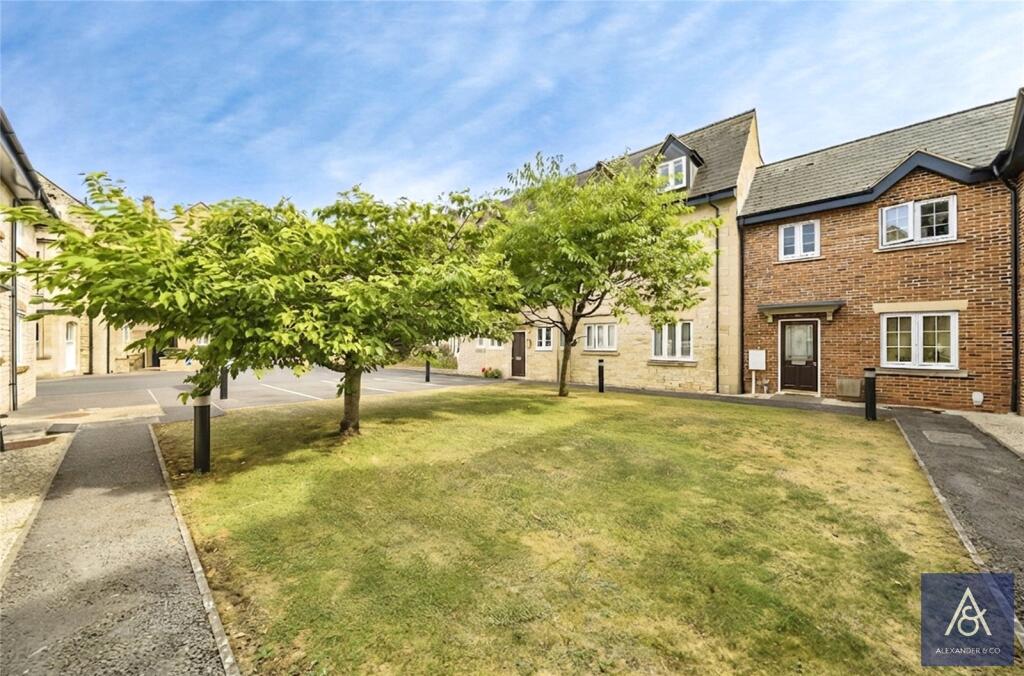 Apartment in Northampton - View 4