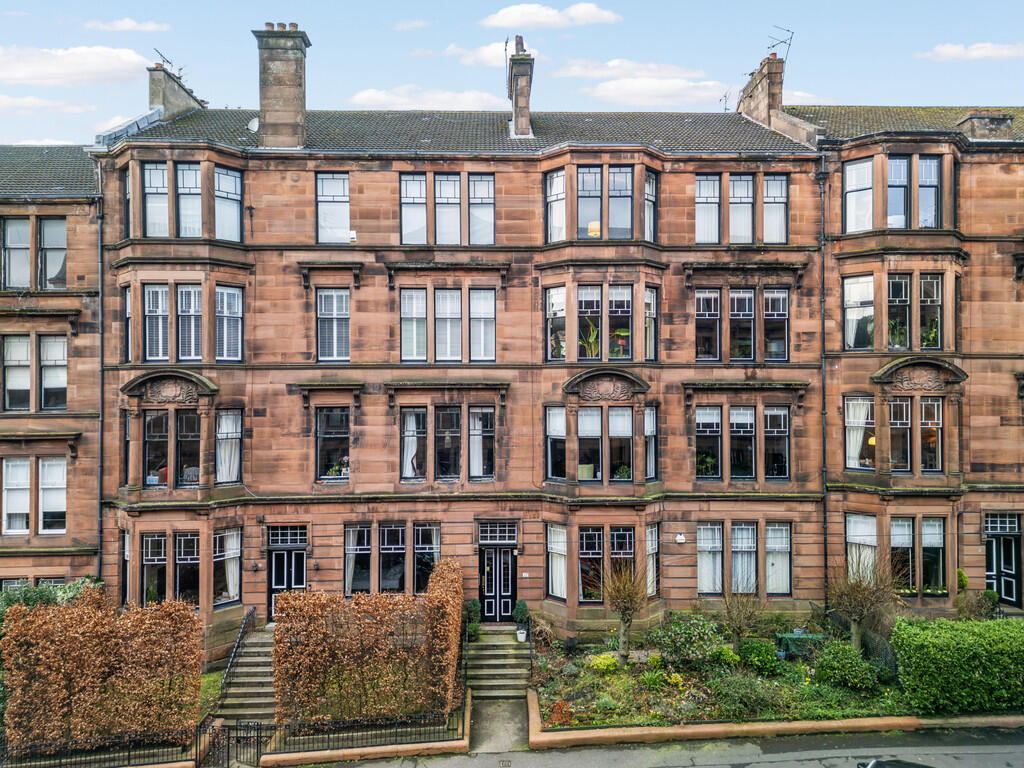 Main image of property: 2/1, 42 Falkland Street, Hyndland, G12 9QY