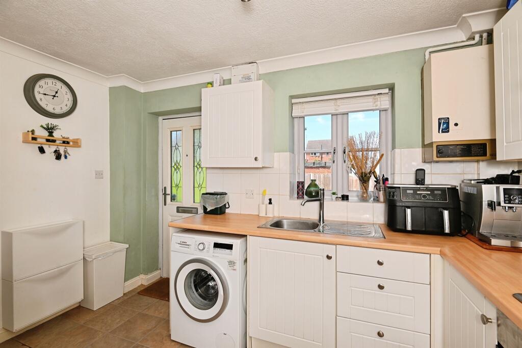 House in Maidstone, Kent - View 5