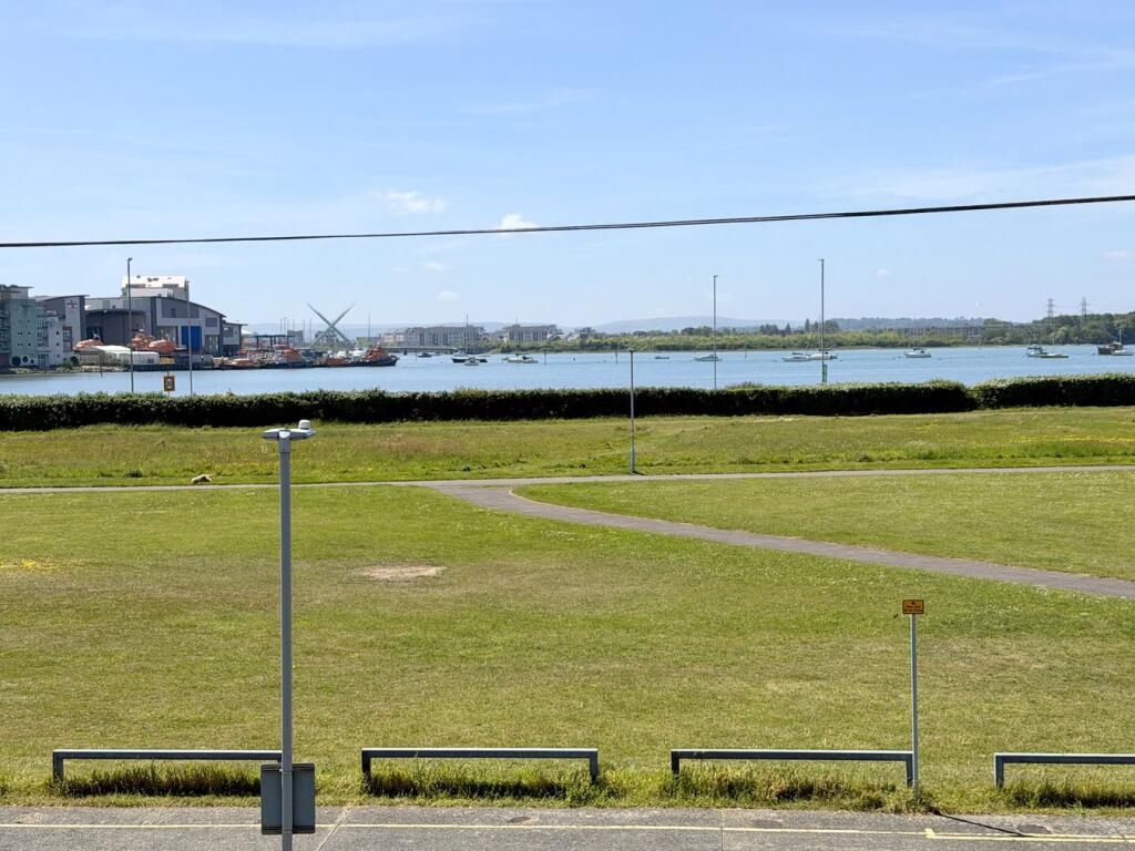 Sterte Esplanade, Poole, BH15 photo 3