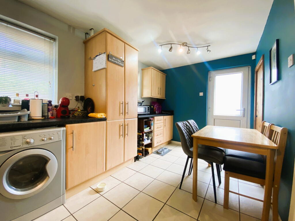 20 Equitable Street, Oldham OL4 2RL - More