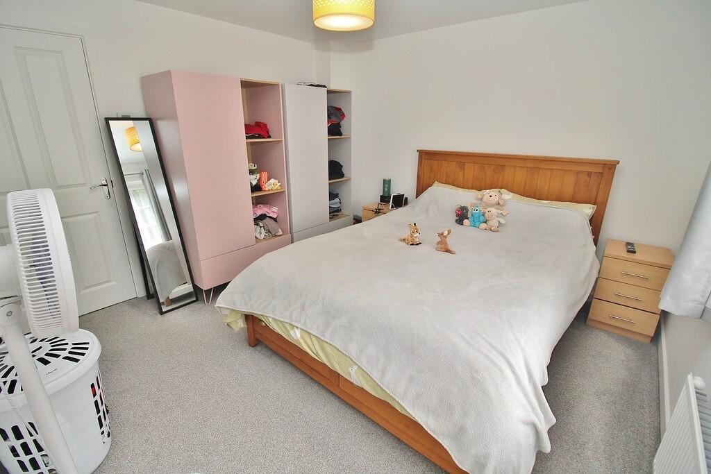 House in Havant, Emsworth - More