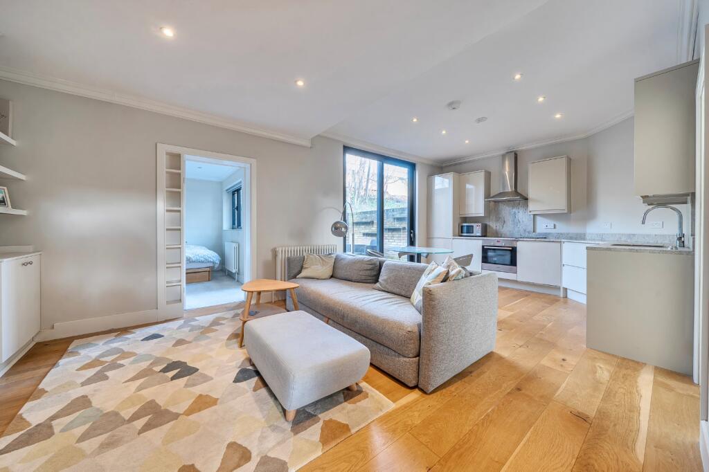 Main image of property: Cleveland Avenue, Chiswick, London, W4