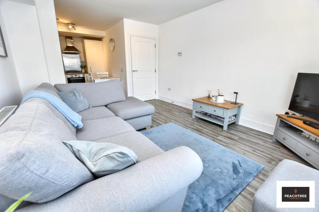 Apartment in Paisley - View 5
