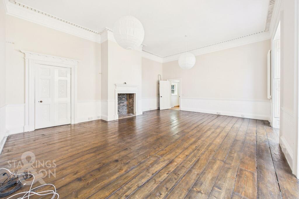 House in East Suffolk, Bungay - More