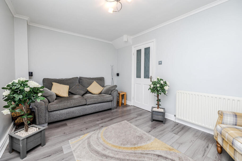 House in Newcastle upon Tyne, Tyne and Wear - View 6