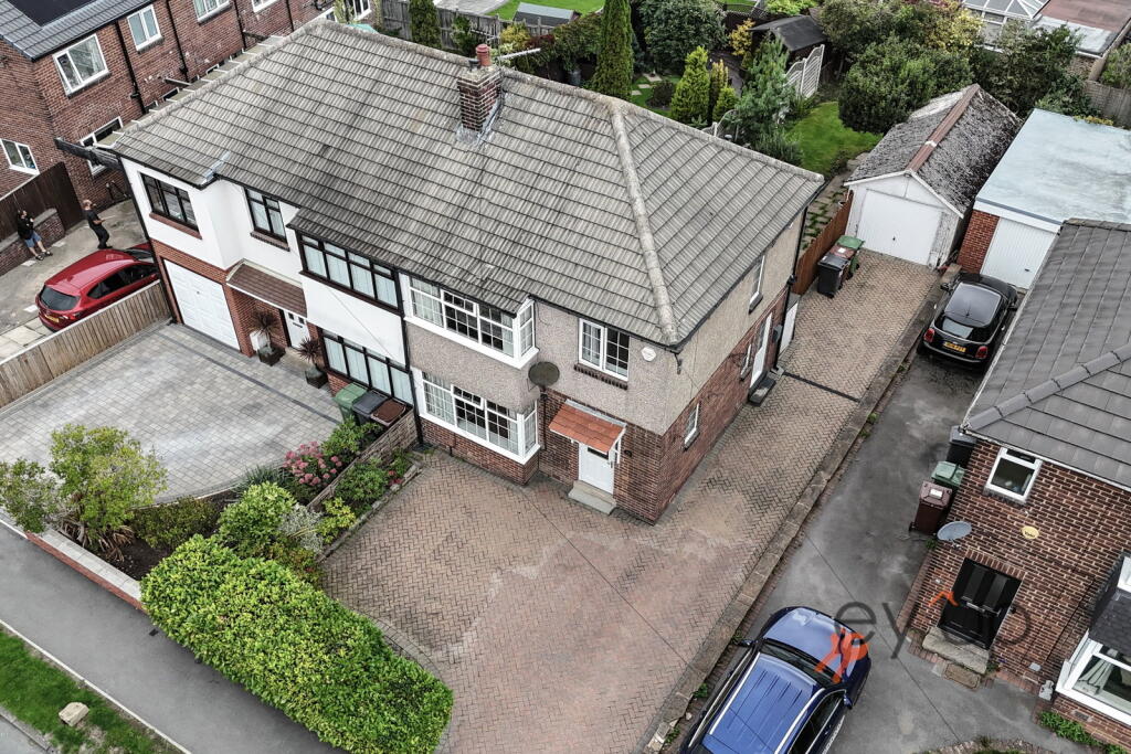 Main image of property: Carr Hill Avenue, Calverley