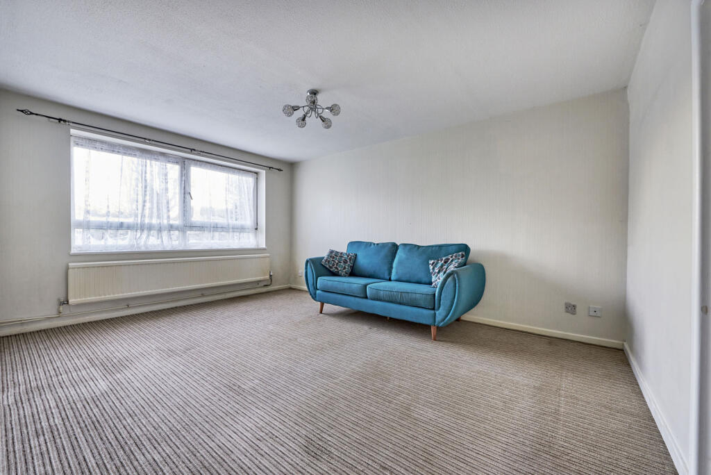 Additional image 6 of Hewitt Close, Wheathampstead, St. Albans, Hertfordshire, AL4