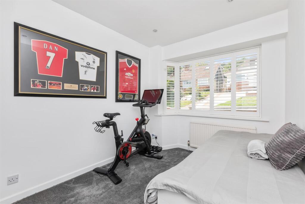 House in Brighton, Mile Oak - More