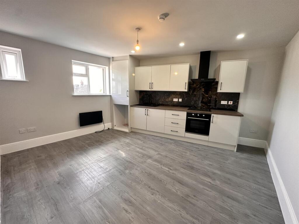 Main image of property: Quinton Road West, Birmingham
