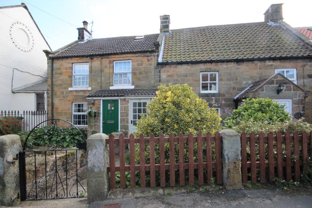 11 High Street, Castleton, Whitby, North Yorkshire, YO21 2DB photo 2