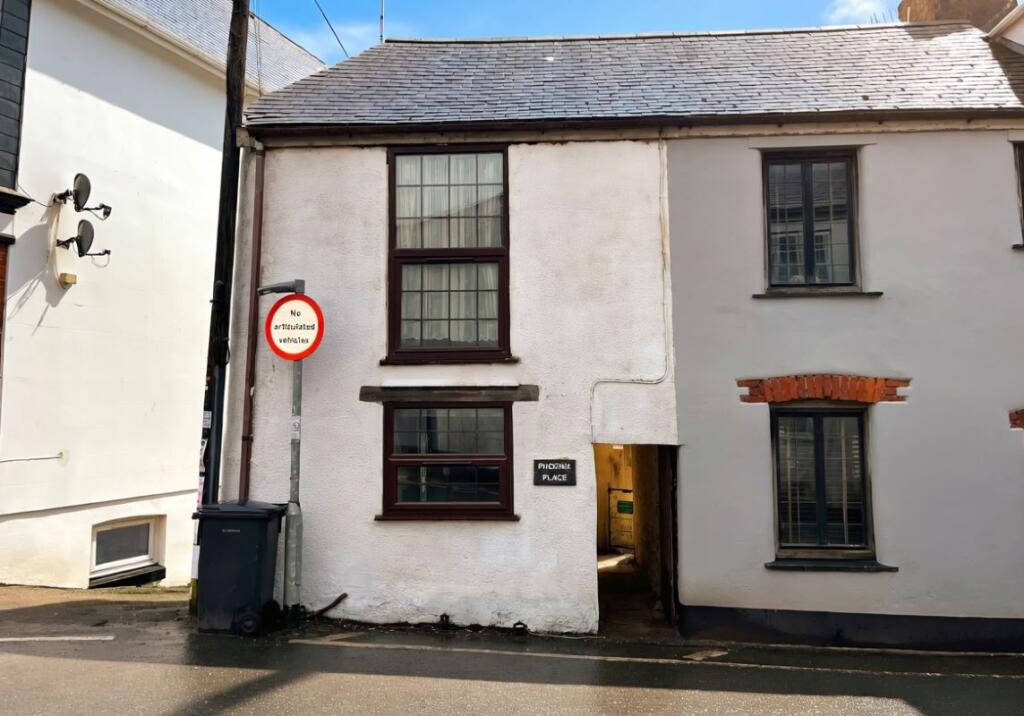 Main image of property: 1A Phoenix Place, Fore Street, Loddiswell, Kingsbridge, Devon, TQ7 4QW