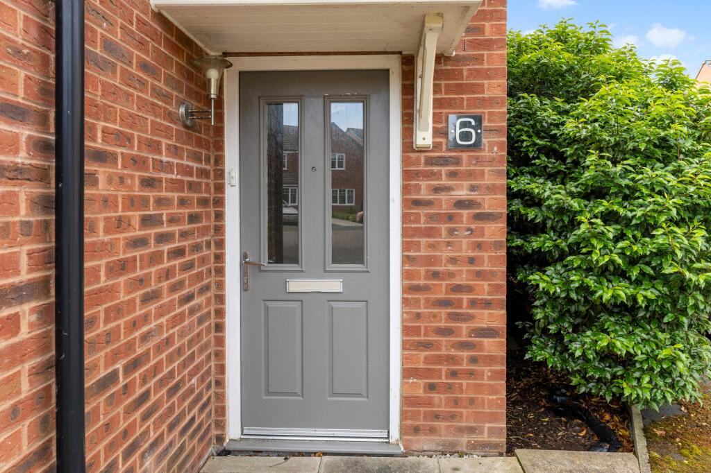 Grindleford Place, Warrington, WA1 photo 4
