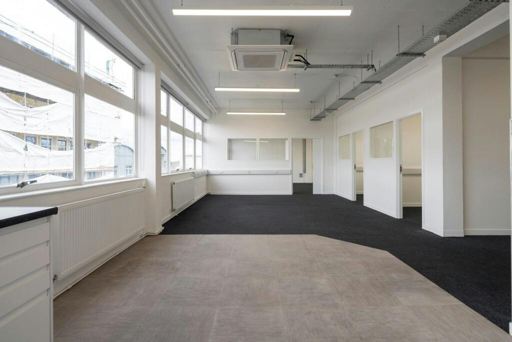 Meeting Rooms
