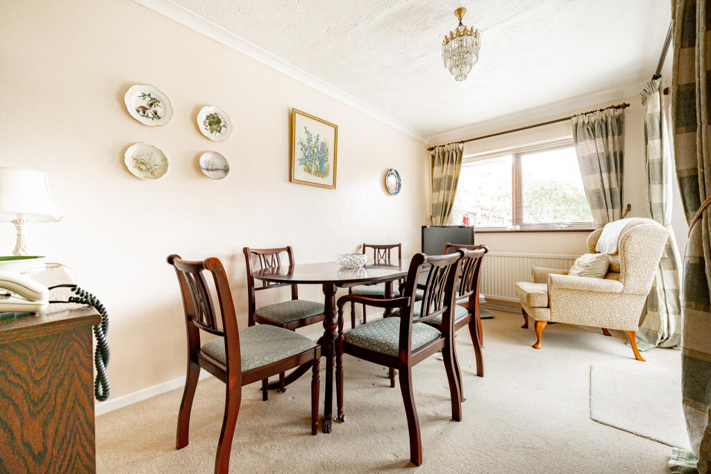 House in Eastbourne, East Sussex - View 5
