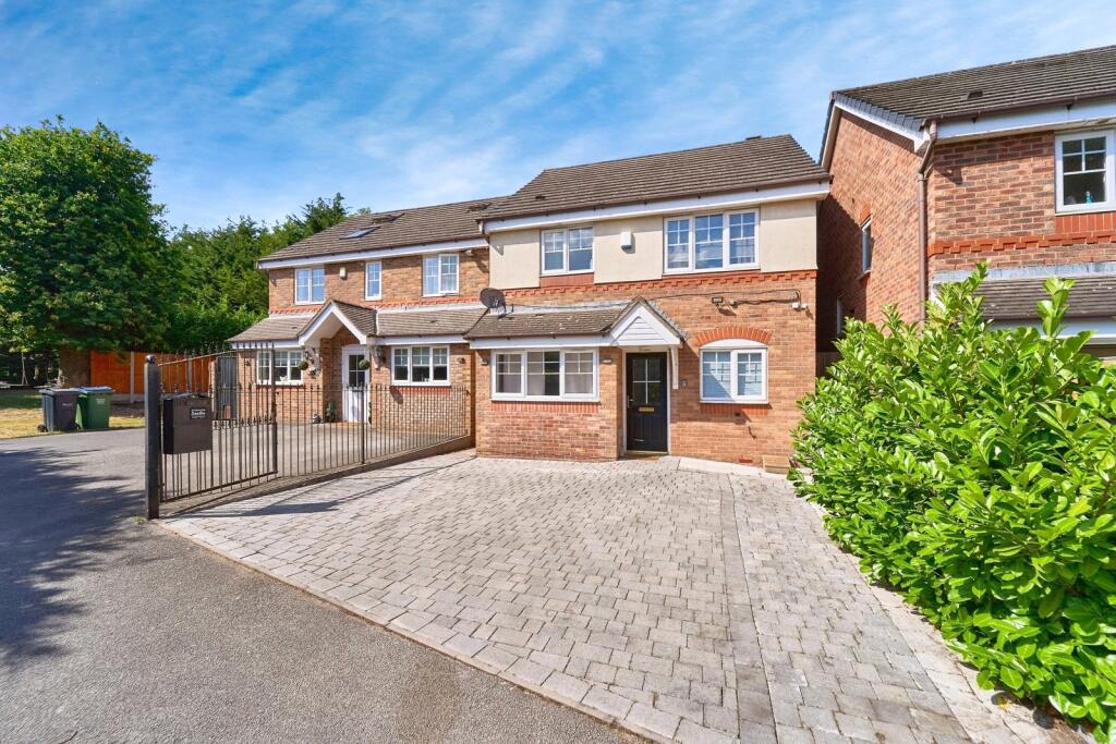 Main image of property: Edelweiss Close, Walsall, WS5