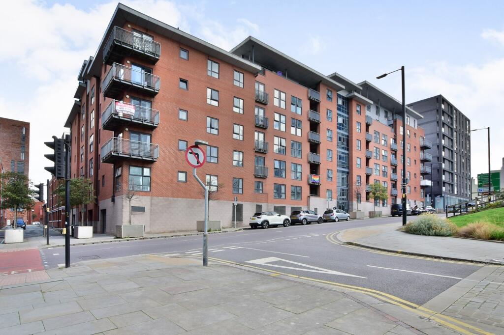 Main image of property: The Linx, 25 Simpson Street, Manchester, M4