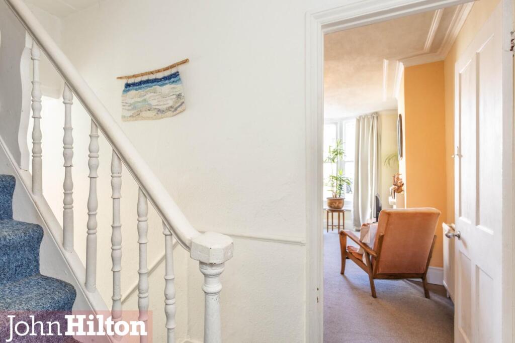 House in Brighton - View 5